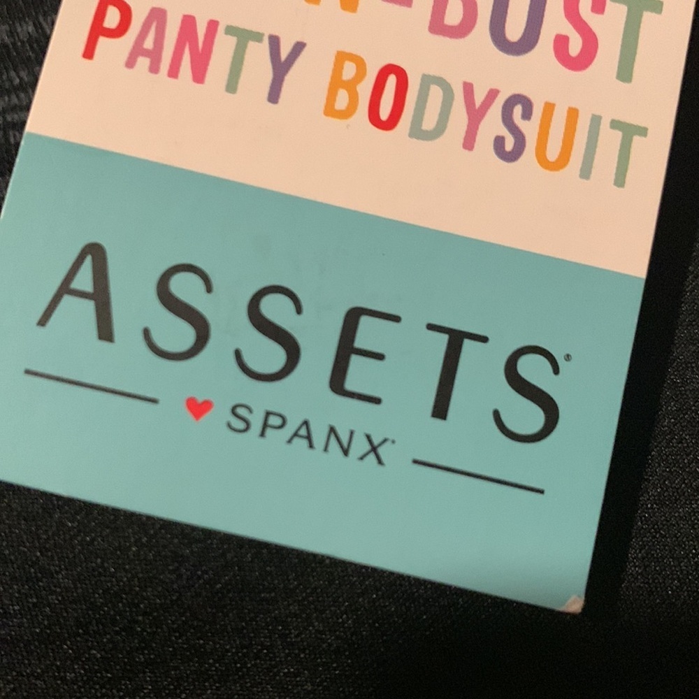 Assets by Spandex Open Bust Bodysuit - Picture 7 of 12